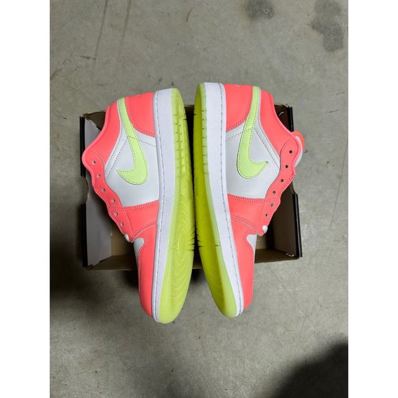 Nike Air Jordan 1 SE Lava Glow/White/Barely Volt FN6772-671 - Men\'s Size 10.5 main image 3